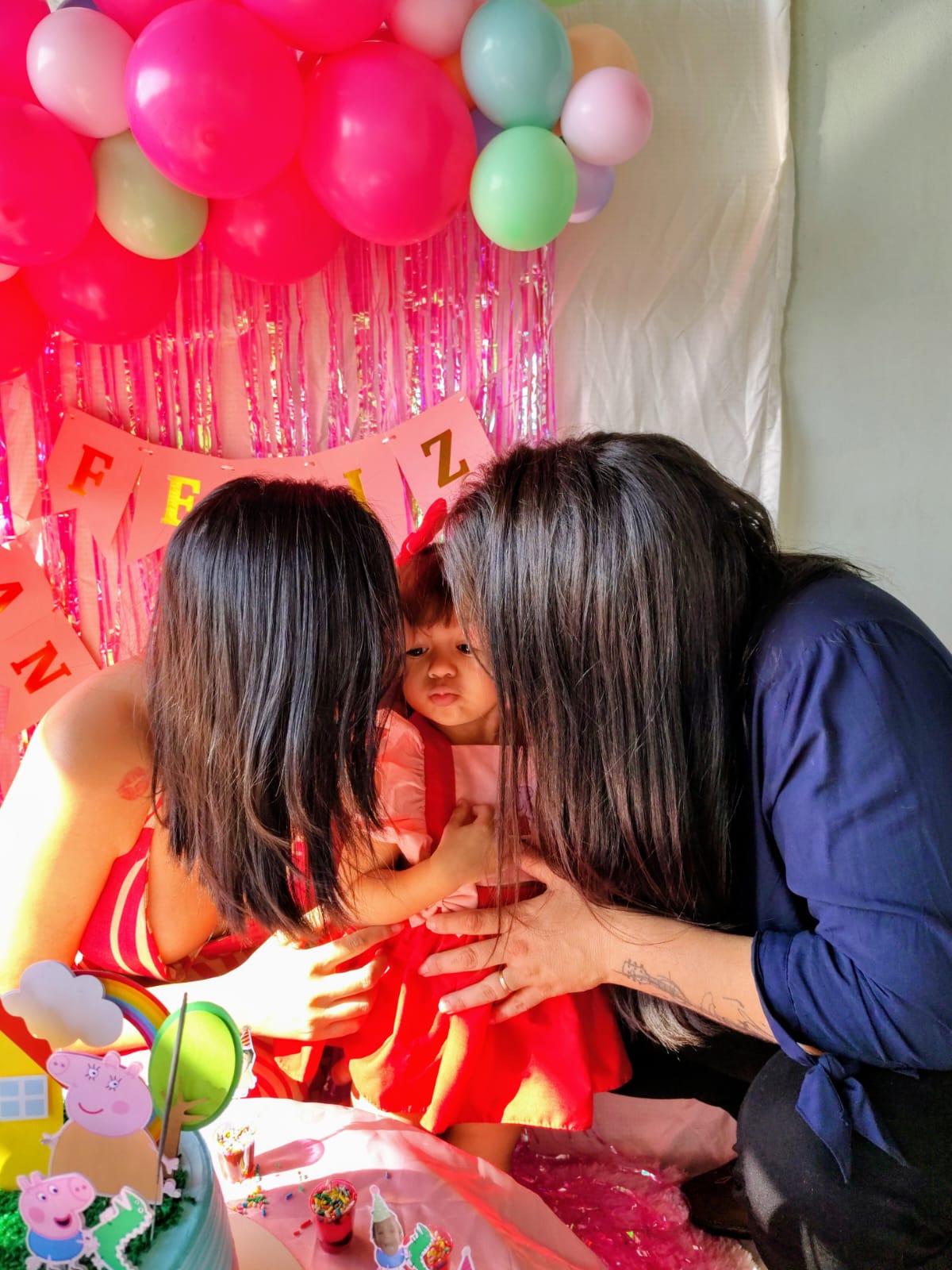 Liz com as mamães